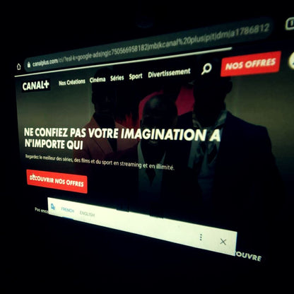 HY320 Smart Projector – Modèle Android, WiFi intégré avec haut-parleur